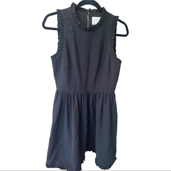 Kate Spade black size 6 dress with ruffle details and pockets - Picture 4 of 8